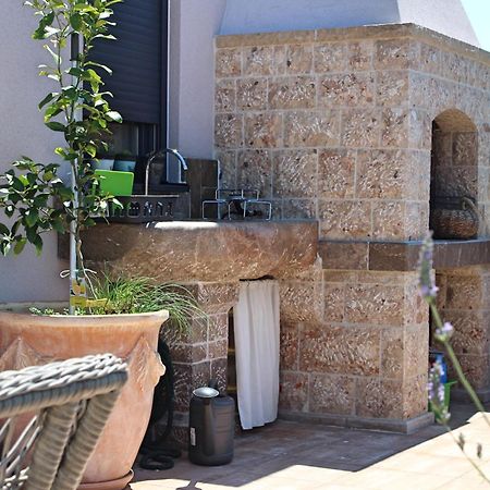 Apartment Garden Terrace Zadar Ngoại thất bức ảnh