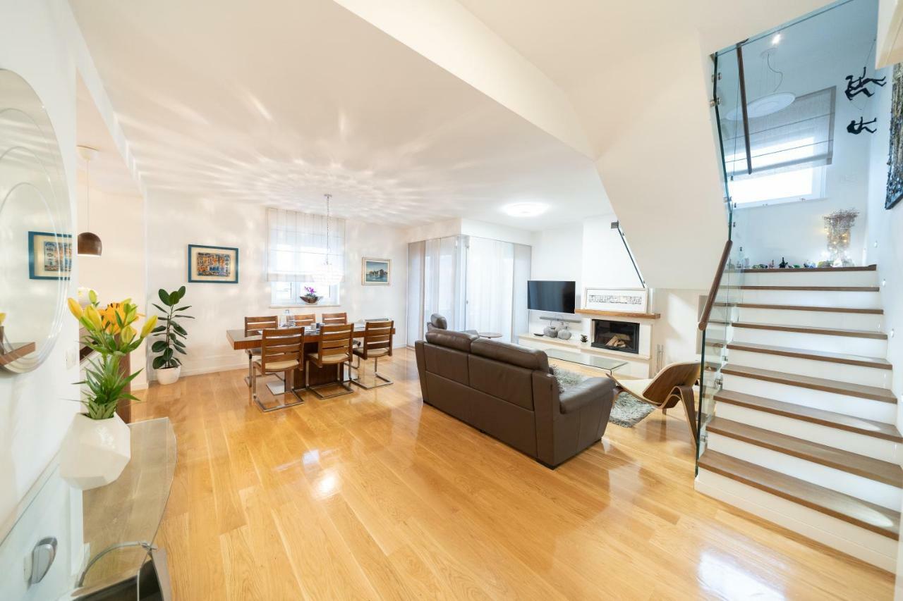 Apartment Garden Terrace Zadar Ngoại thất bức ảnh