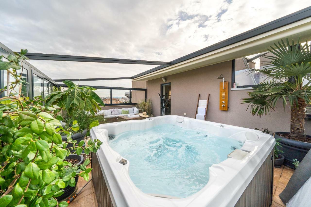 Apartment Garden Terrace Zadar Ngoại thất bức ảnh